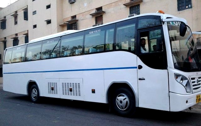 33 Seater Large Coach