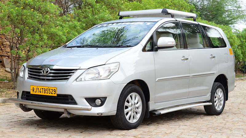 7 Seater Toyota Innova