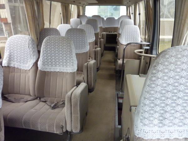 17 Seater Toyota Bus