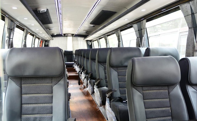 Luxury Bus For Group Tour