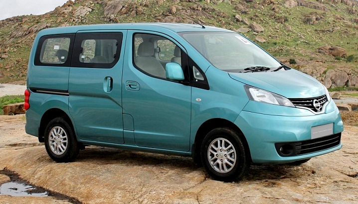 7 Seater Nissan Evalia