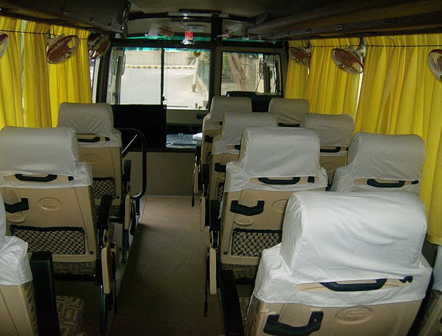 22 Seater Minibus